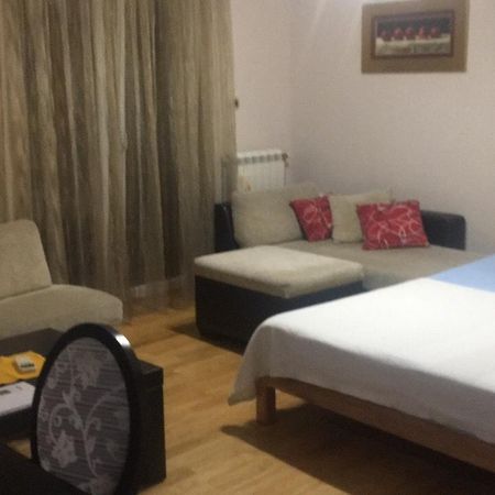 Apartman Snow White Apartment Novi Sad Luaran gambar