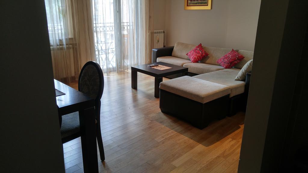 Apartman Snow White Apartment Novi Sad Luaran gambar